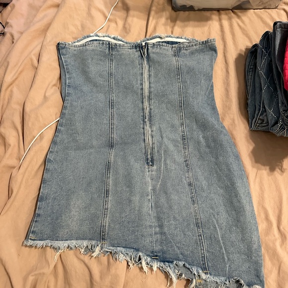 CIDER DENIM DRESS - Picture 3 of 5